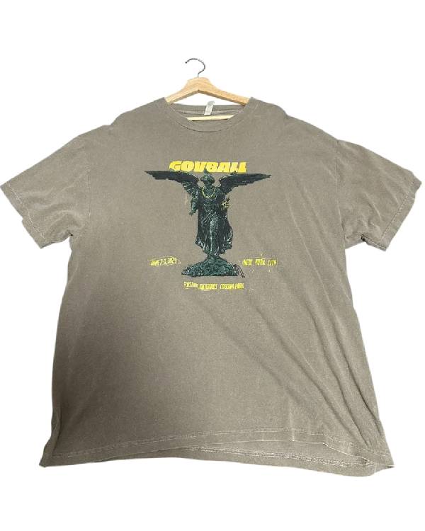 Sabrina Carpenter Grey Graphic Tee