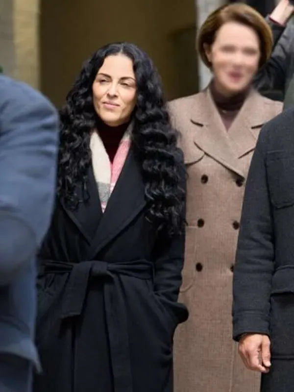 A Merry Scottish Christmas Kellie Blaise Black Coat