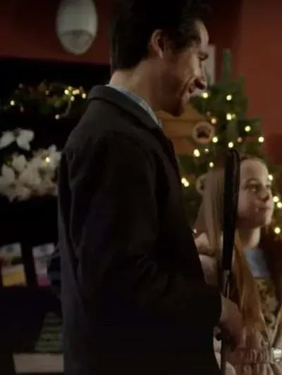 Ben Mehl My Christmas Guide 2023 Black Jacket