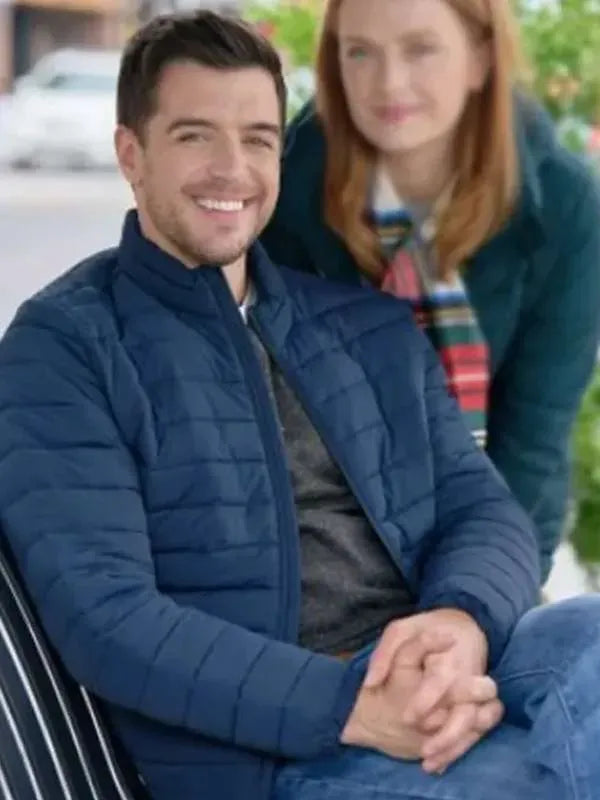 Dan Jeannotte Our Christmas Mural 2023 Blue Jacket