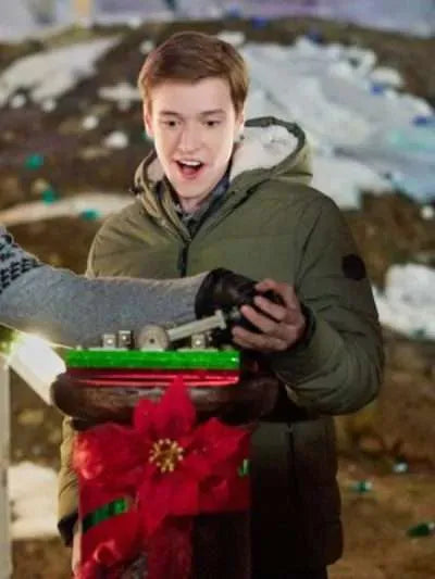 Everett Andres Navigating Christmas 2023 Green Hooded Jacket