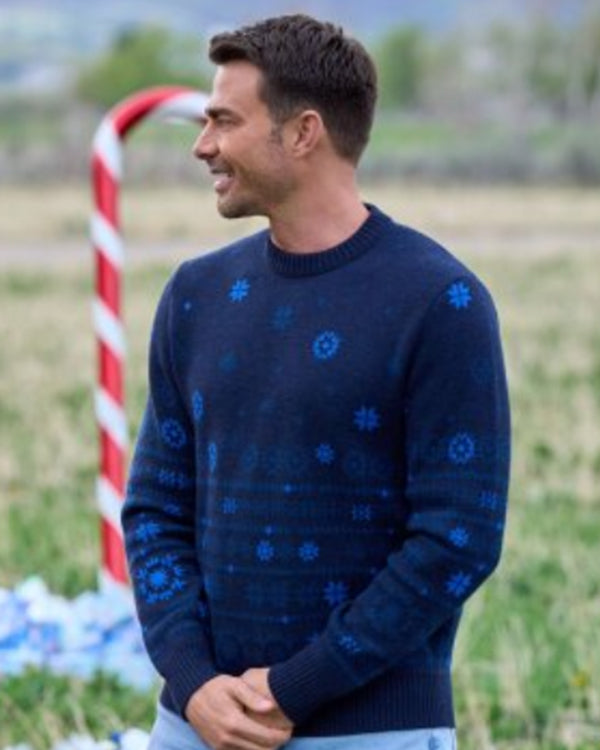 Finding Mr Christmas S02 Jonathan Bennett Fairisle Sweater