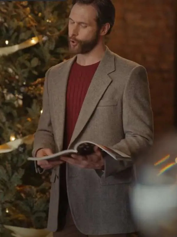 Matt Wells Christmas On The Alpaca Grey Blazer