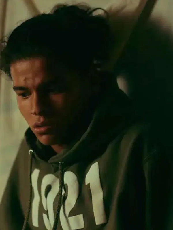 TV Series Reservation Dogs Bear Smallhill 1921 Hoodie