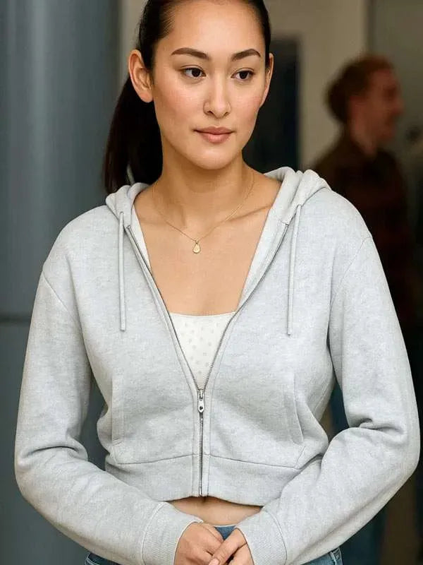 The Summer I Turned Pretty S03 Lola Tung Grey Hoodie